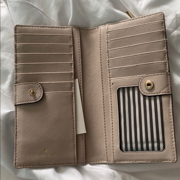 Kate spade wallet - Picture 3 of 6